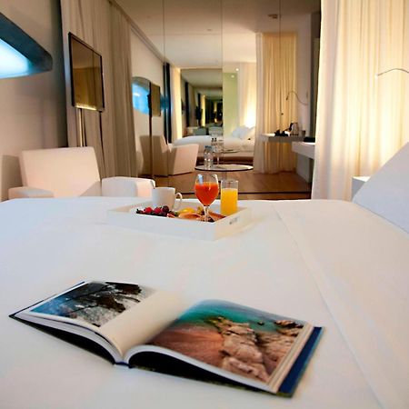 Renaissance Barcelona Fira Hotel L'Hospitalet de Llobregat Exterior photo